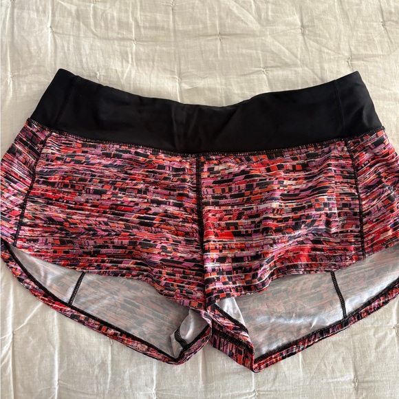 lululemon athletica Pants - Lululemon Athletica Black and Colorful Patterned Shorts